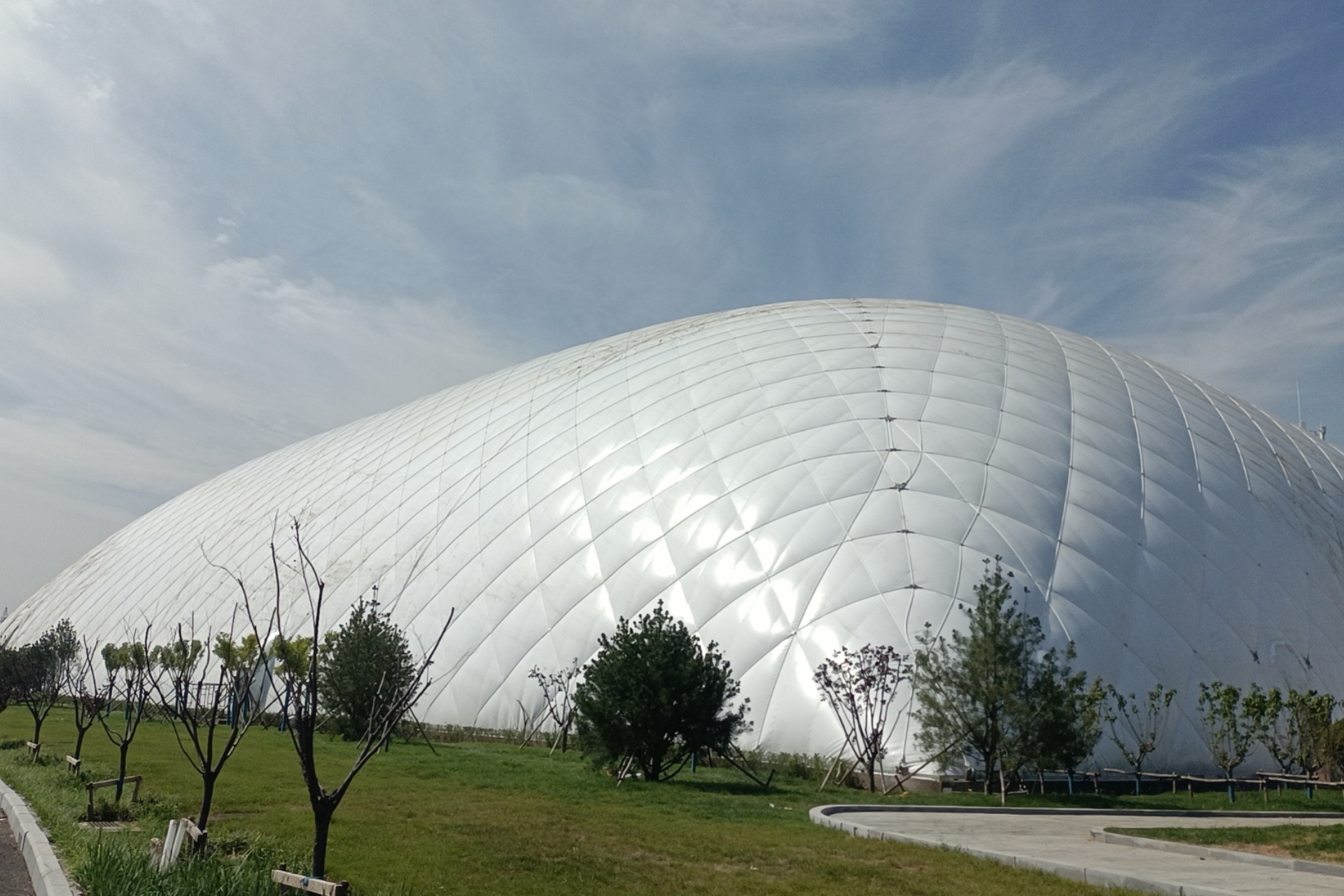 气膜建筑是否符合消防的要求？
